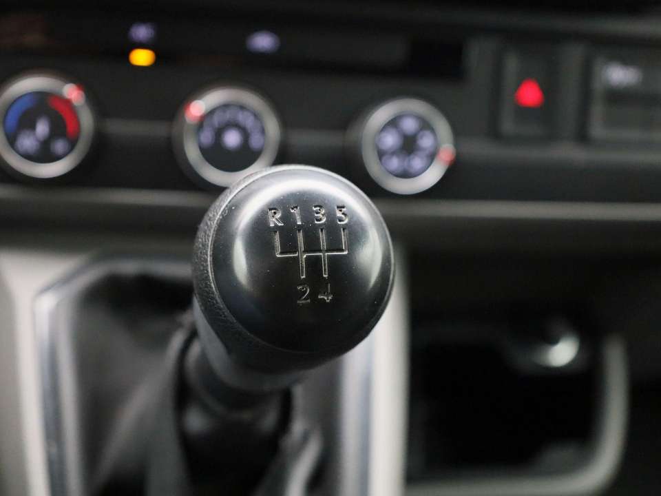 Volkswagen Transporter - Imagem 10