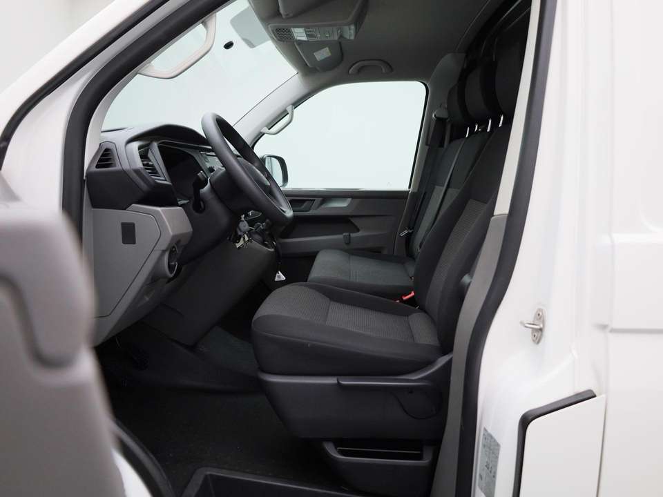Volkswagen Transporter - Imagem 11