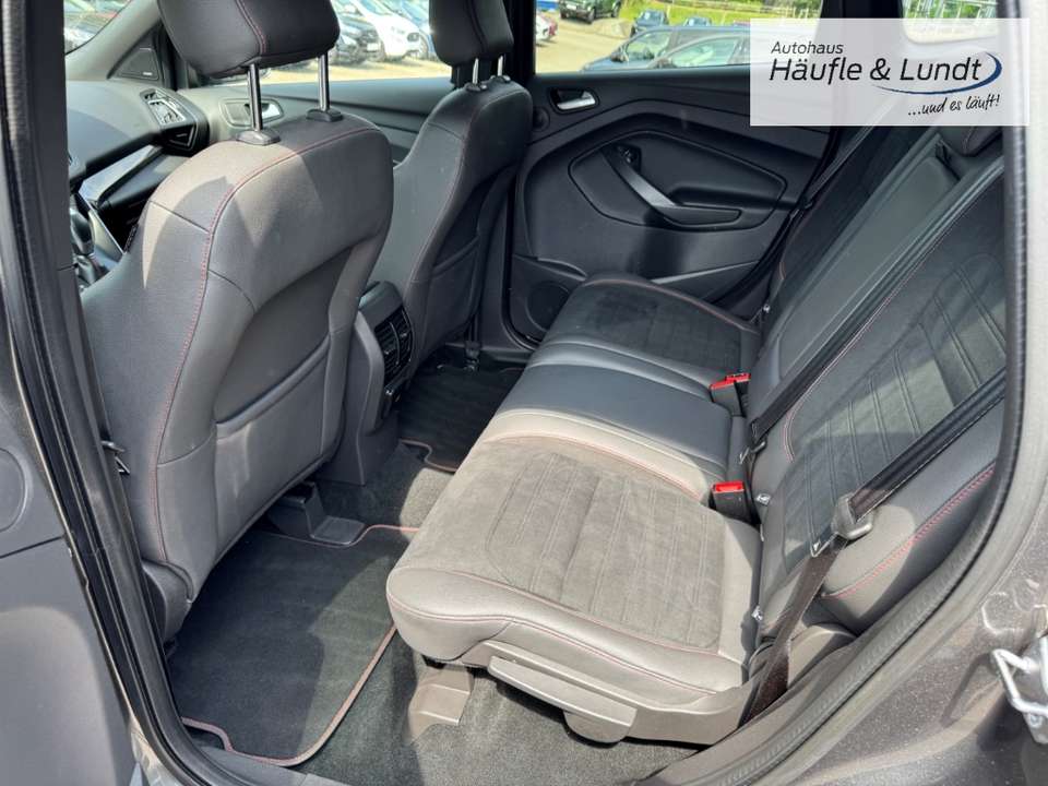 Ford Kuga - Imagem 11