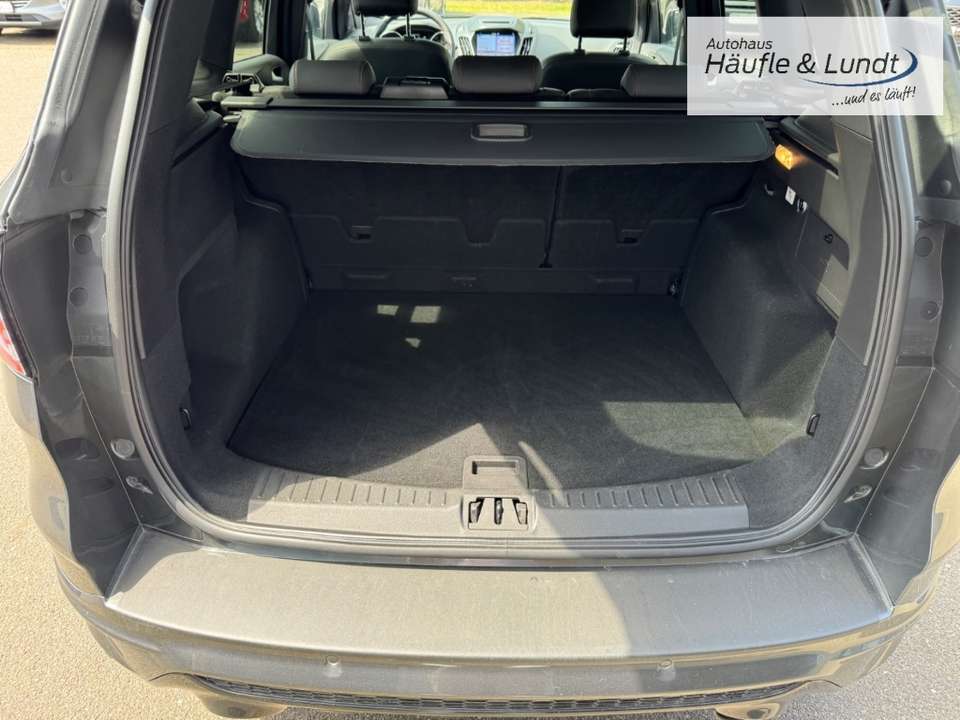 Ford Kuga - Imagem 13
