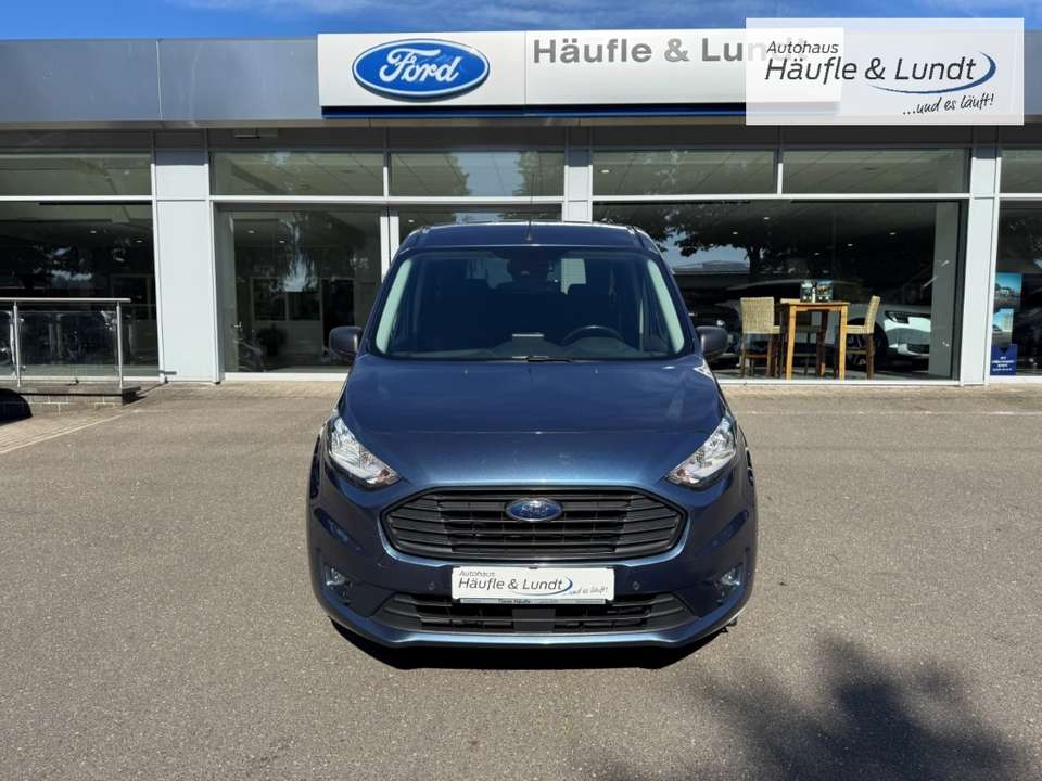 Ford Grand Tourneo - Imagem 2