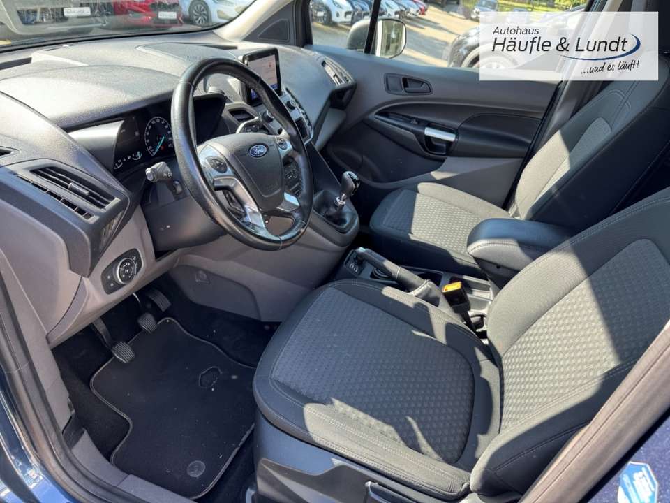 Ford Grand Tourneo - Imagem 7