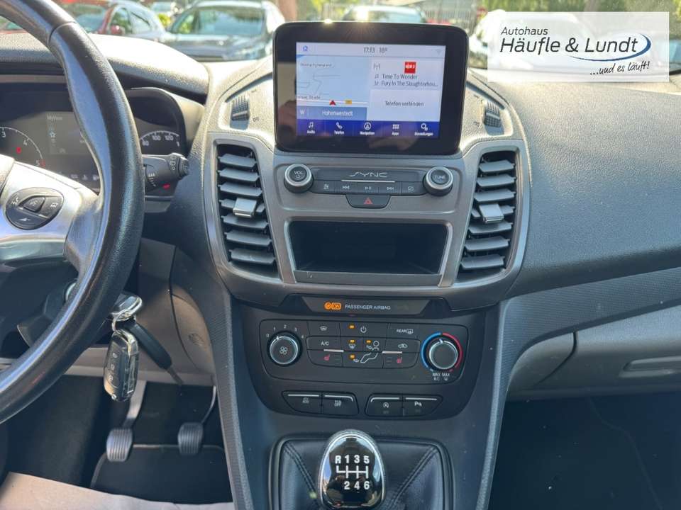Ford Grand Tourneo - Imagem 10