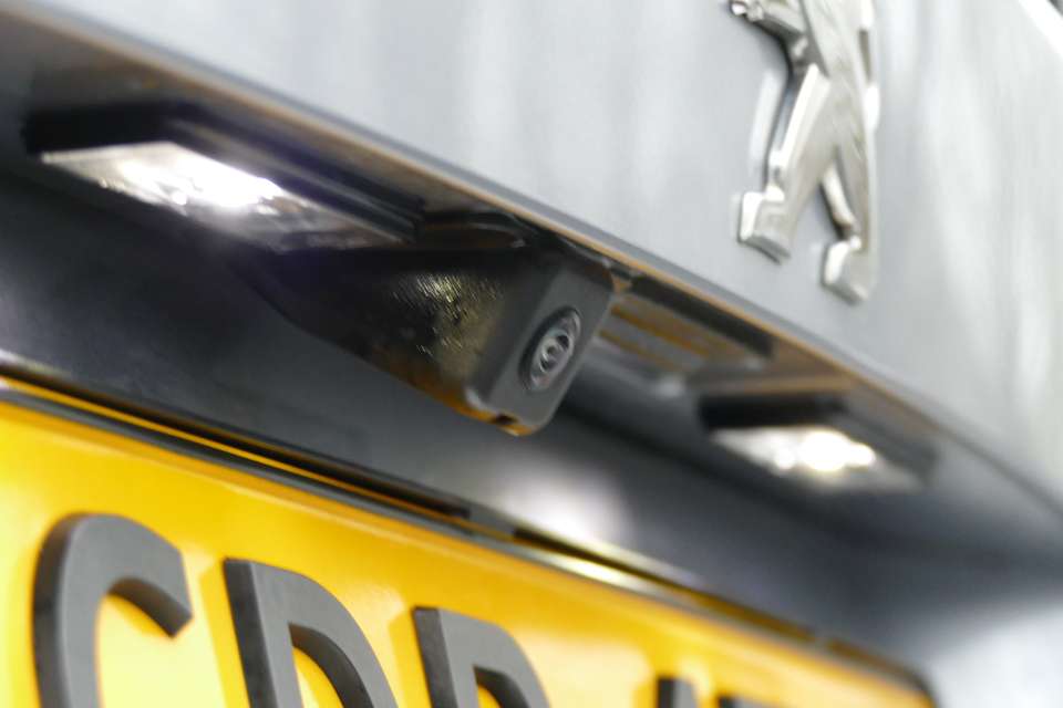 Peugeot 2008 - Imagem 9