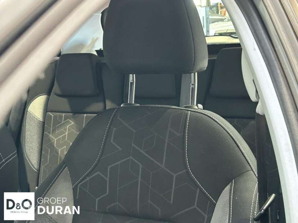Peugeot 2008 - Imagem 9