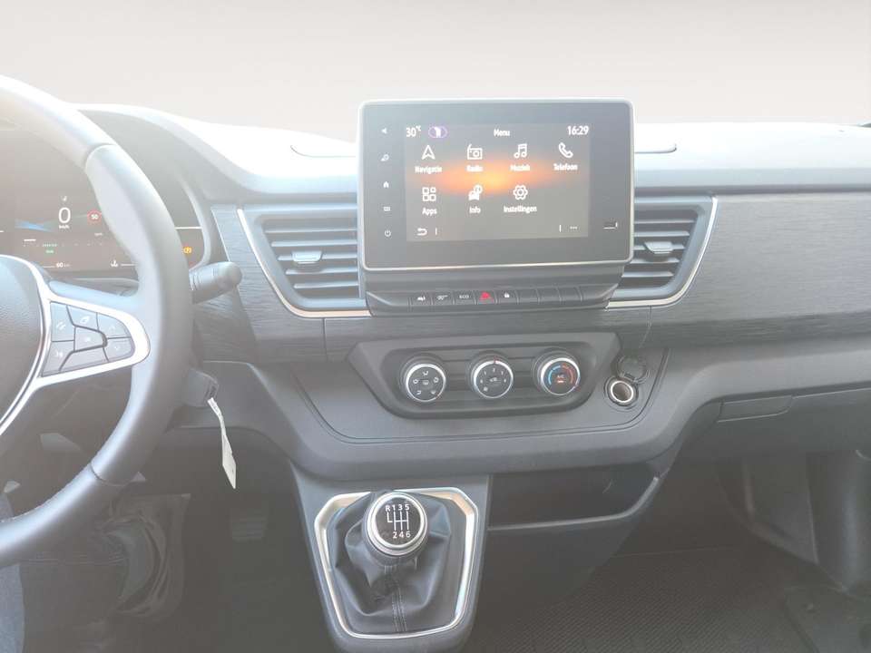 Nissan Primastar - Imagem 12