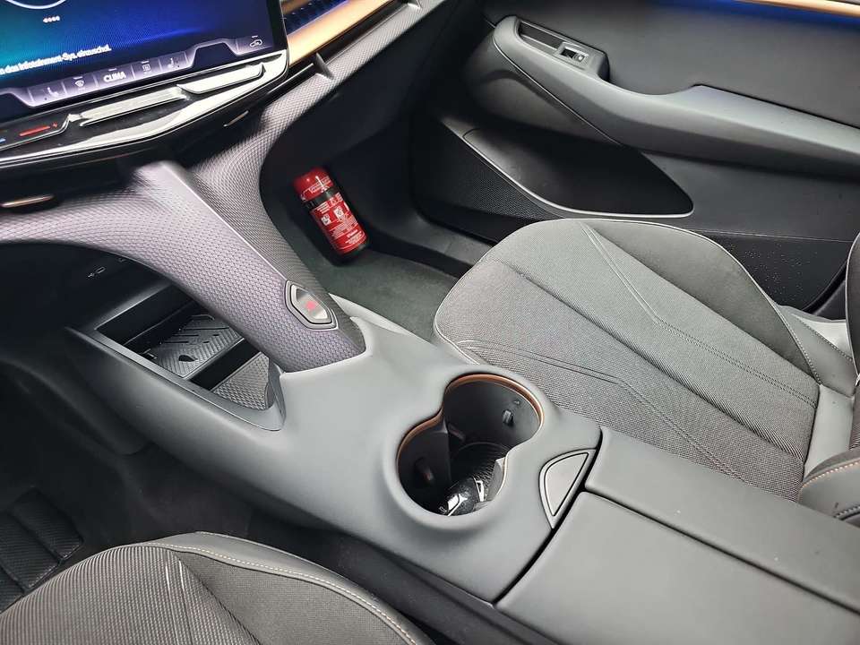 CUPRA Tavascan - Imagem 13