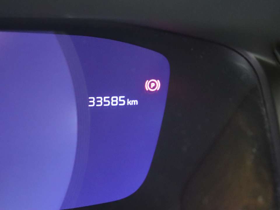 Peugeot e-2008 - Imagem 9