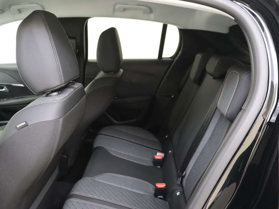 Peugeot 208 - Imagem 12