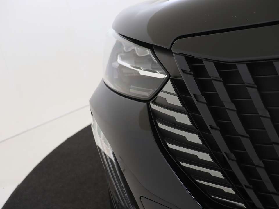 Peugeot e-2008 - Imagem 13