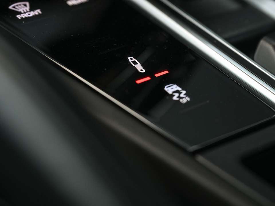 Porsche Cayenne - Imagem 10