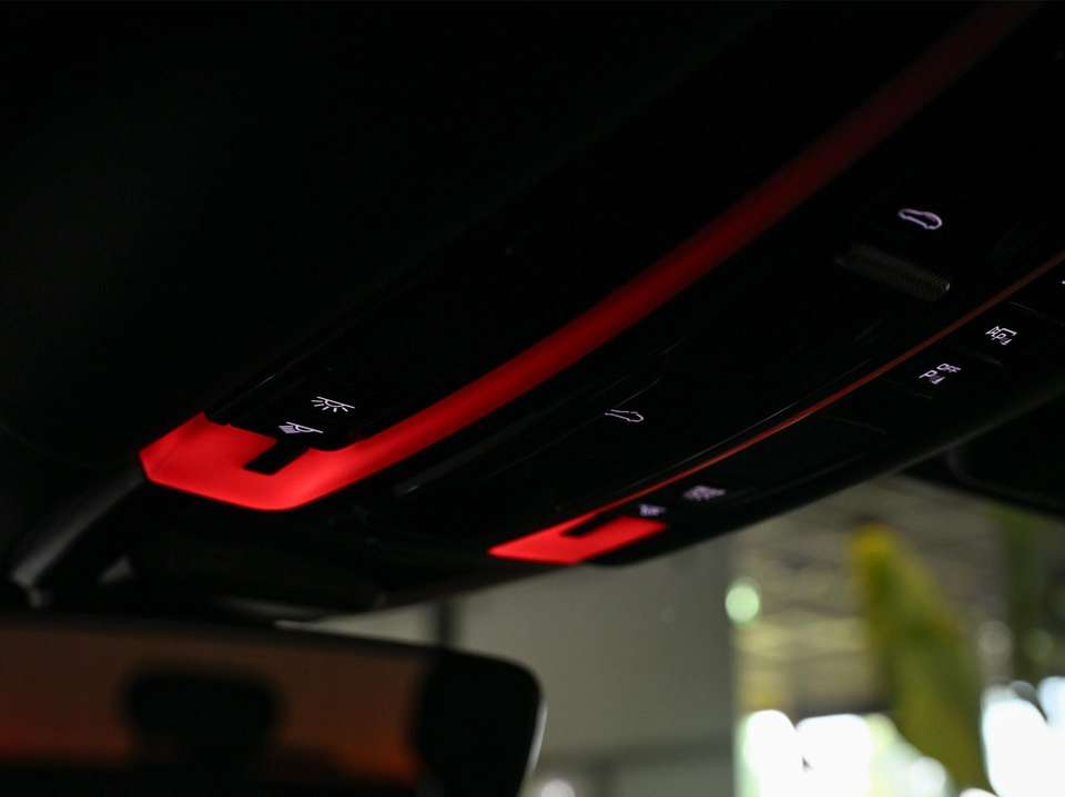 Porsche Cayenne - Imagem 13