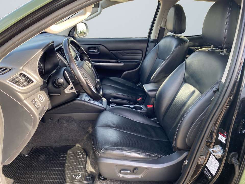 Mitsubishi L200 - Imagem 6