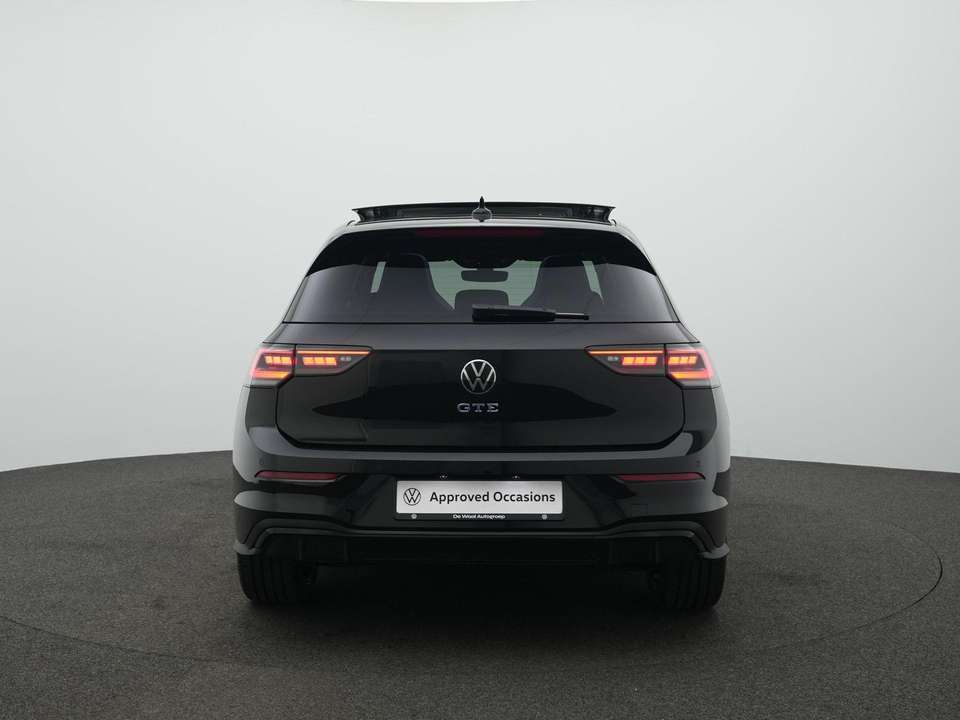 Volkswagen Golf GTE - Imagem 6