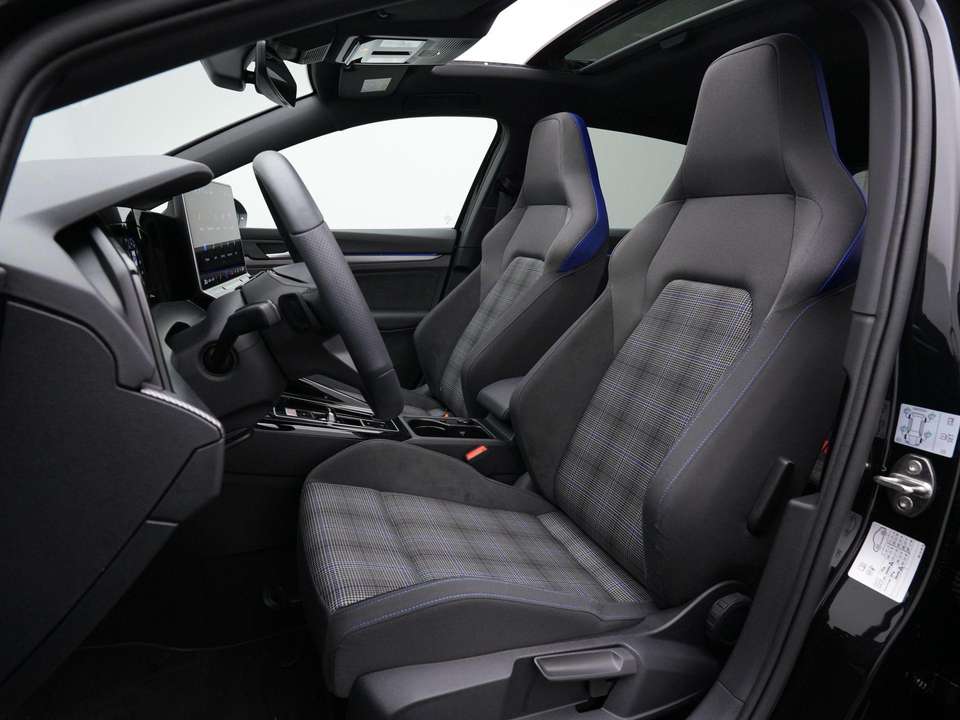 Volkswagen Golf GTE - Imagem 10