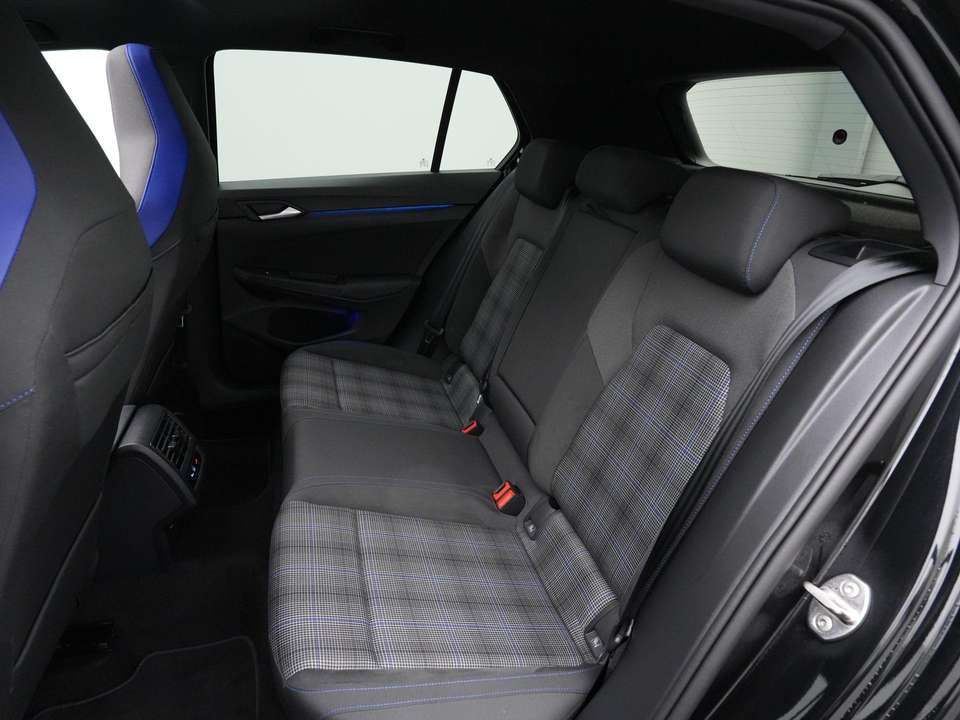 Volkswagen Golf GTE - Imagem 11