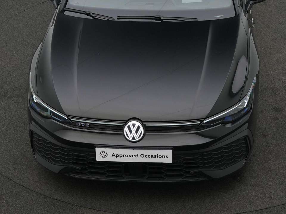 Volkswagen Golf GTE - Imagem 13