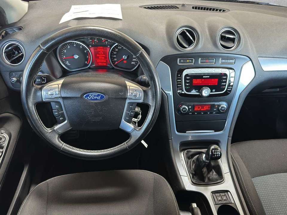 Ford Mondeo - Imagem 4