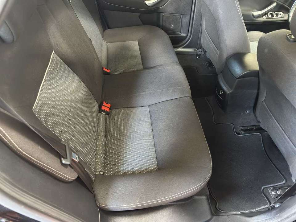 Ford Mondeo - Imagem 15