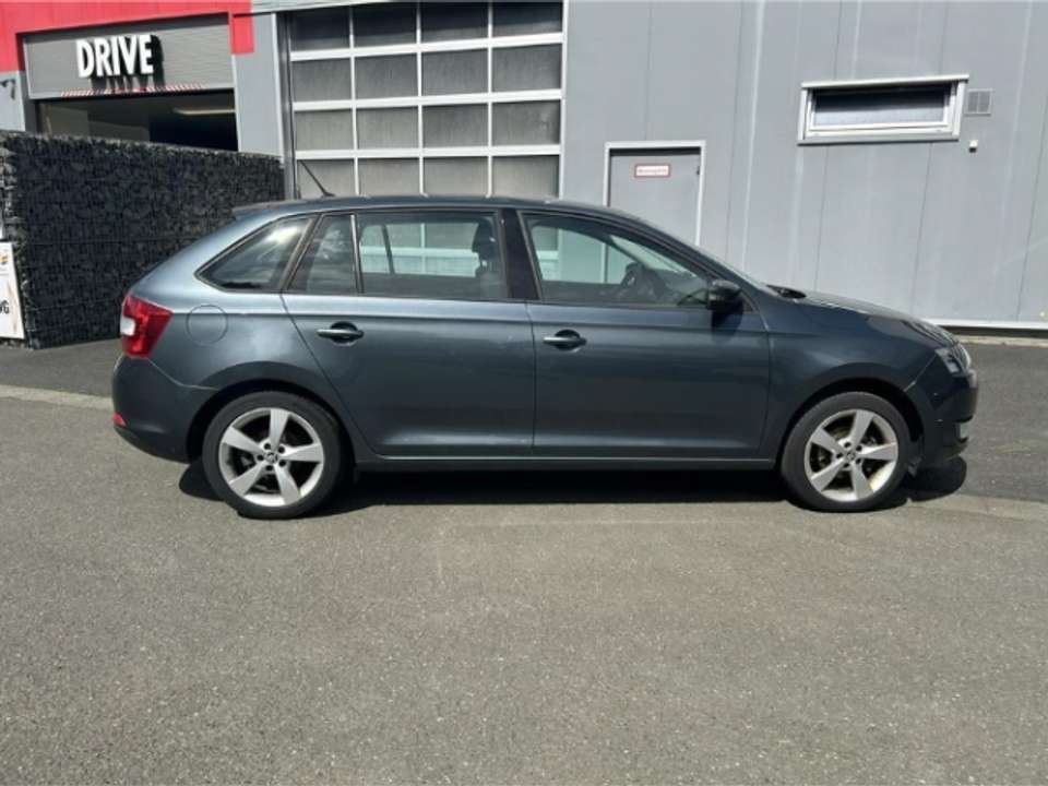 Skoda Rapid/Spaceback - Imagem 5