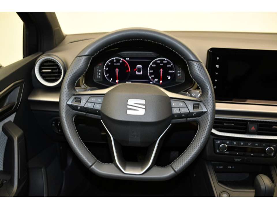 SEAT Arona - Imagem 5
