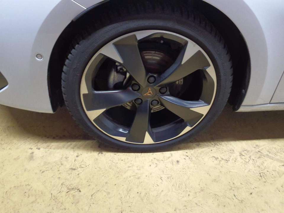 CUPRA Leon - Imagem 11