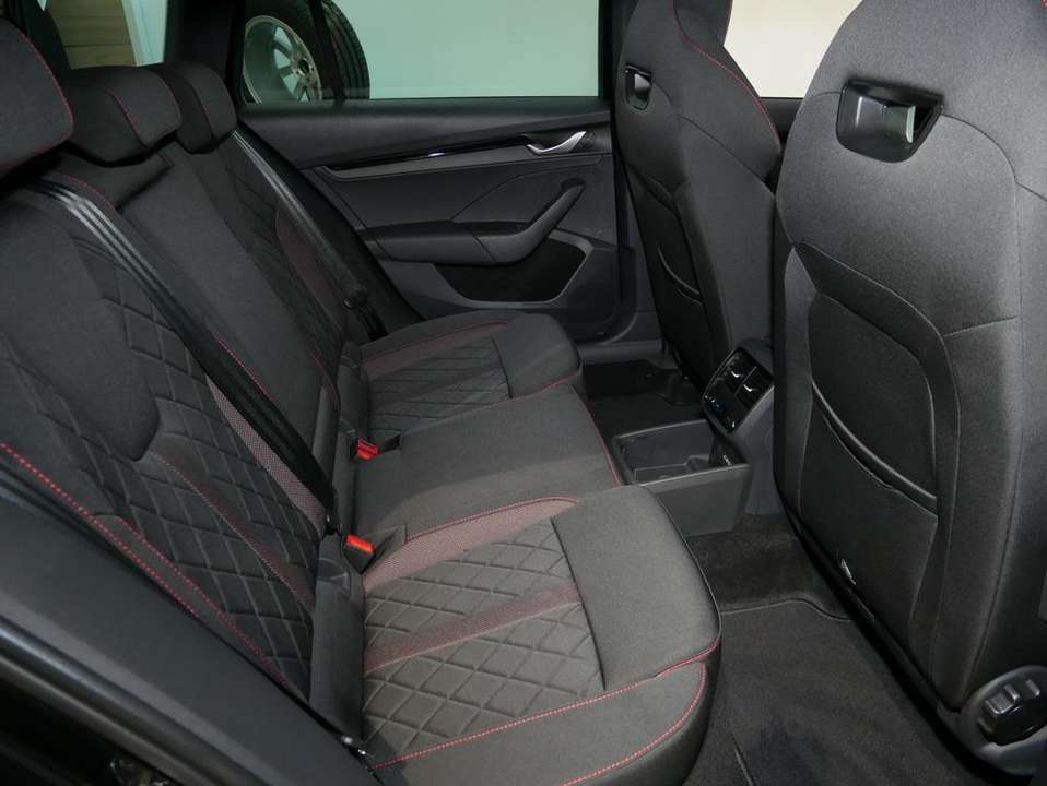 Skoda Octavia - Imagem 6