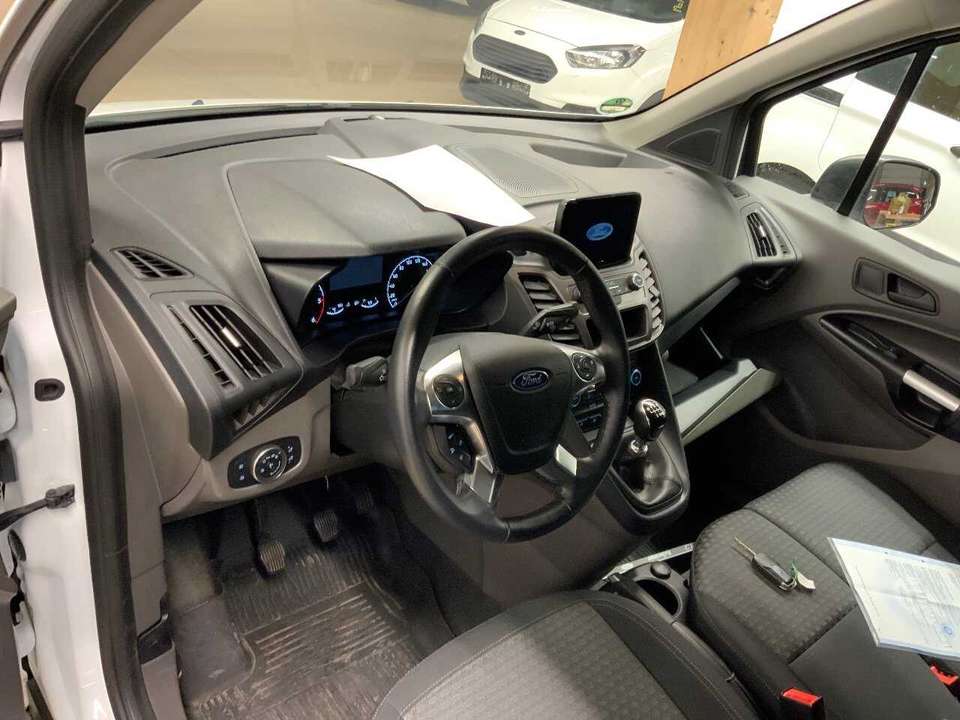 Ford Transit Connect - Imagem 6
