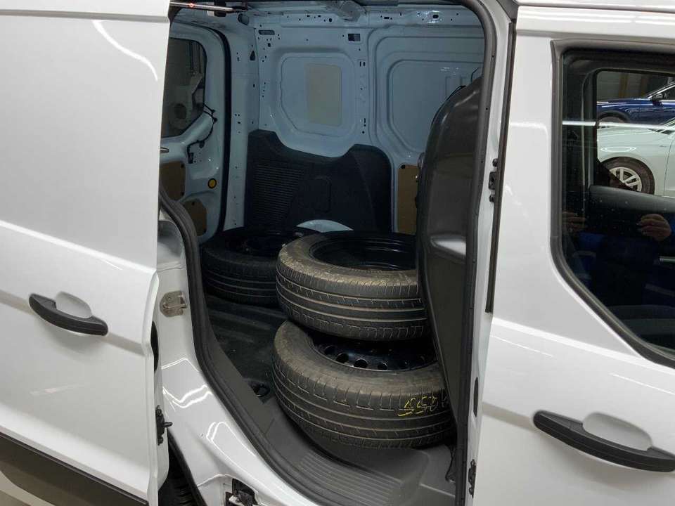 Ford Transit Connect - Imagem 10