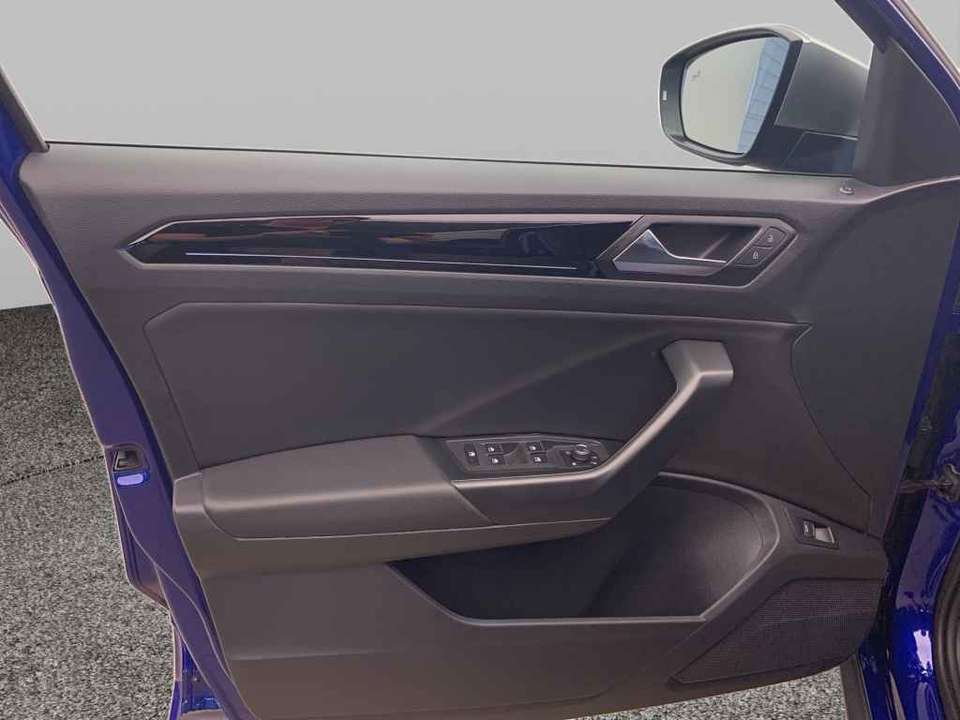 Volkswagen T-Roc - Imagem 10