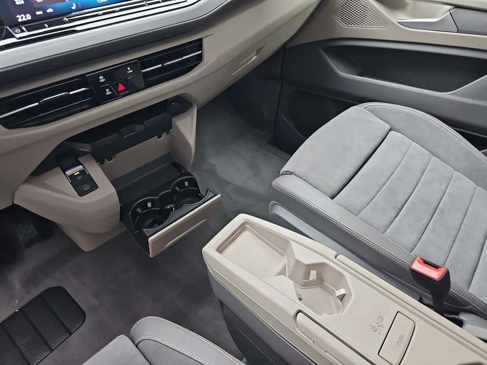 Volkswagen T7 Multivan - Imagem 13