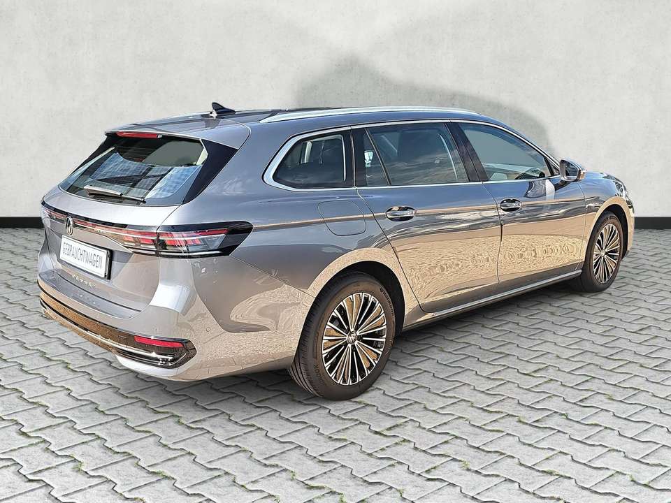 Volkswagen Passat Variant - Imagem 9