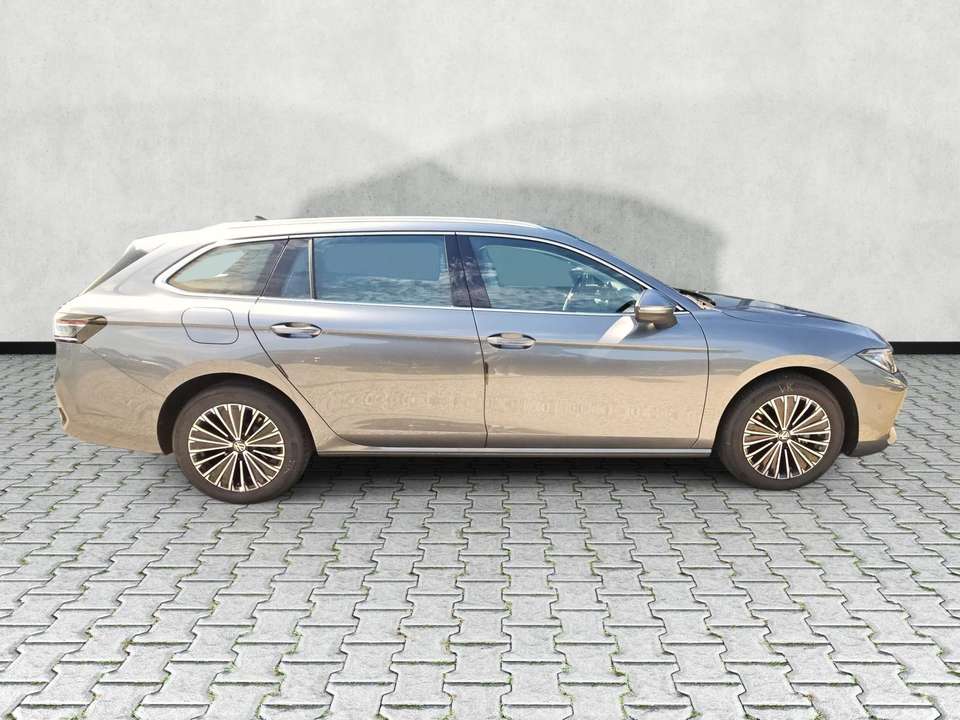 Volkswagen Passat Variant - Imagem 10