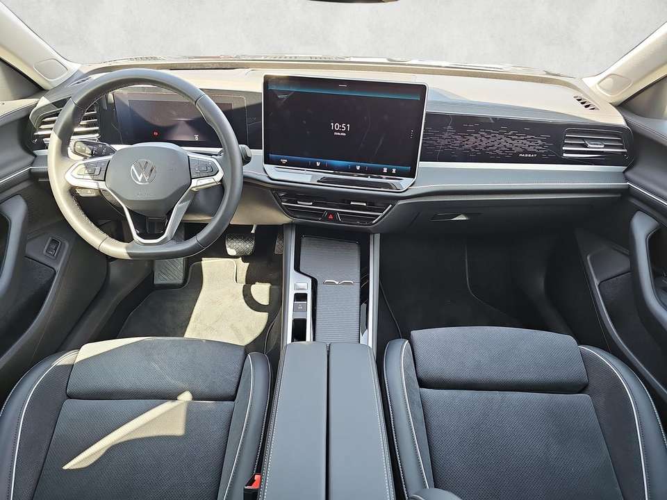 Volkswagen Passat Variant - Imagem 13