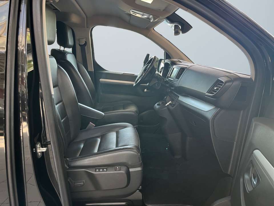 Car picture 8