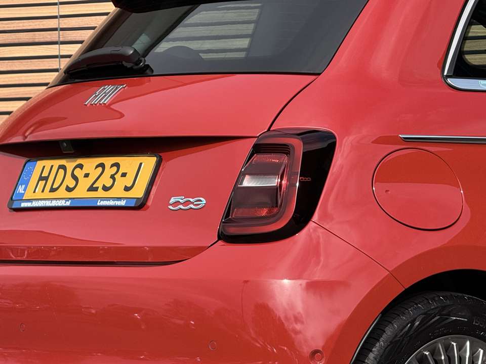 Car picture 18