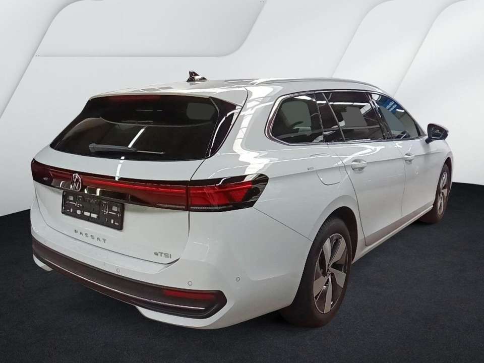 Volkswagen Passat Variant - Imagem 2