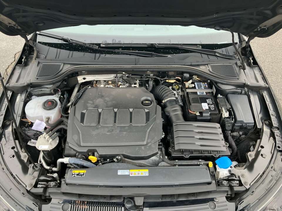 Volkswagen Golf - Imagem 10