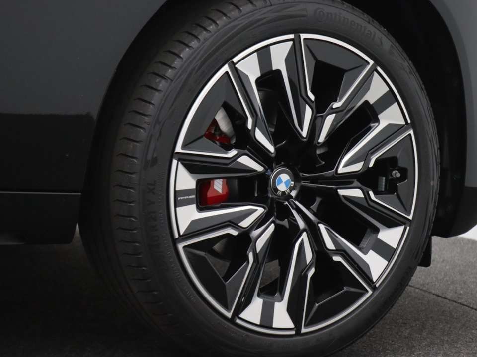 BMW X3 - Imagem 9