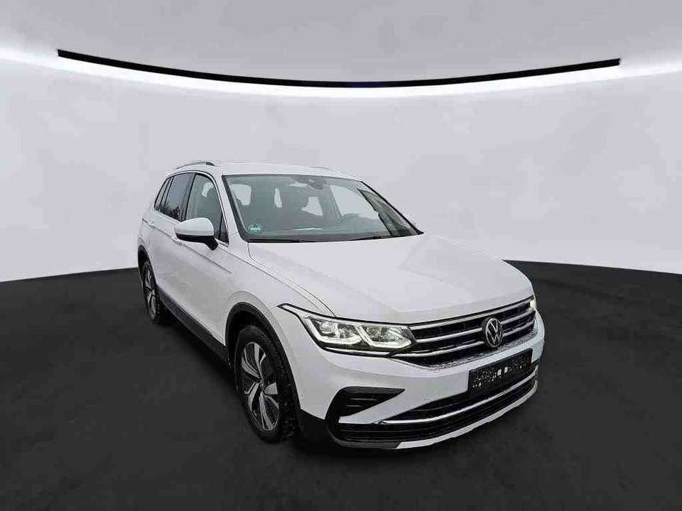 Volkswagen Tiguan - Imagem 2