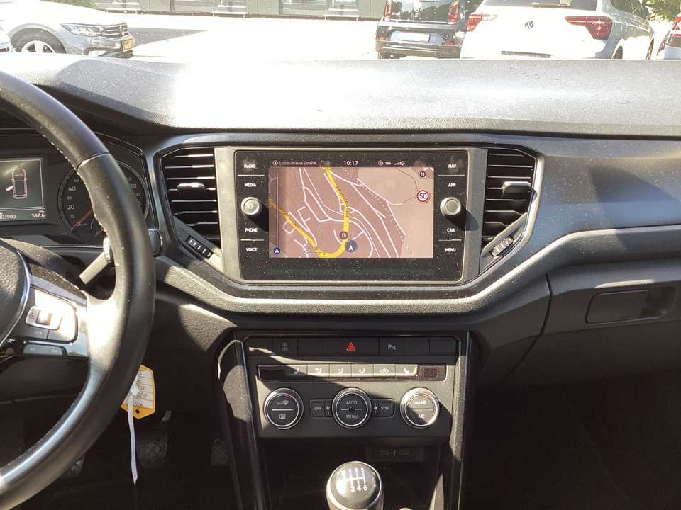 Volkswagen T-Roc - Imagem 13
