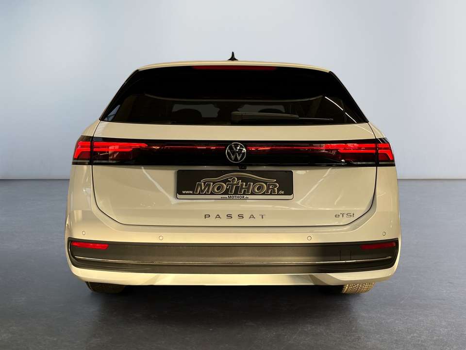 Volkswagen Passat Variant - Imagem 5
