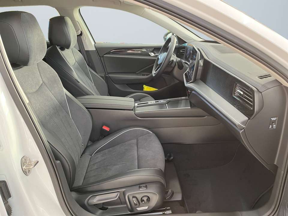 Volkswagen Passat Variant - Imagem 10