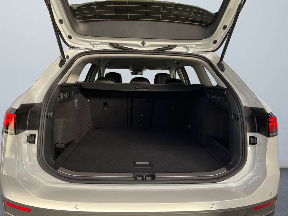 Volkswagen Passat Variant - Imagem 14