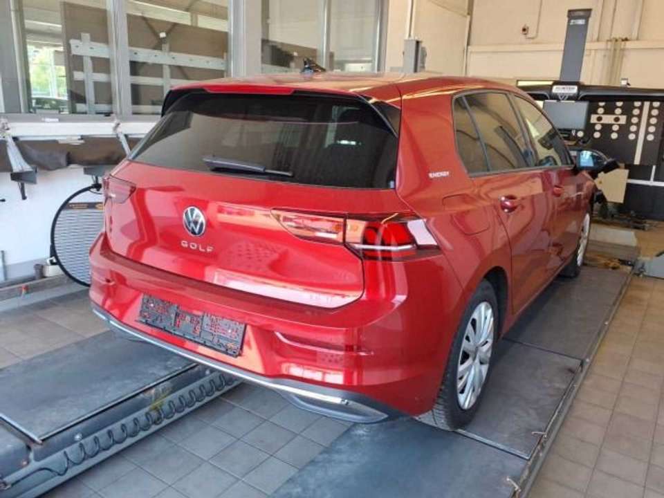 Volkswagen Golf - Imagem 3