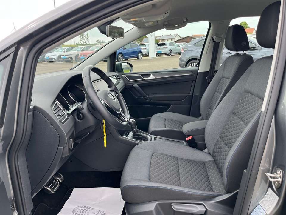 Volkswagen Golf Sportsvan - Imagem 10