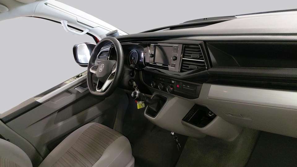 Volkswagen T6.1 California - Imagem 14