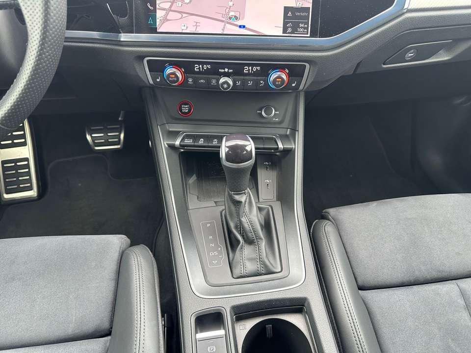 Audi RS Q3 - Imagem 15