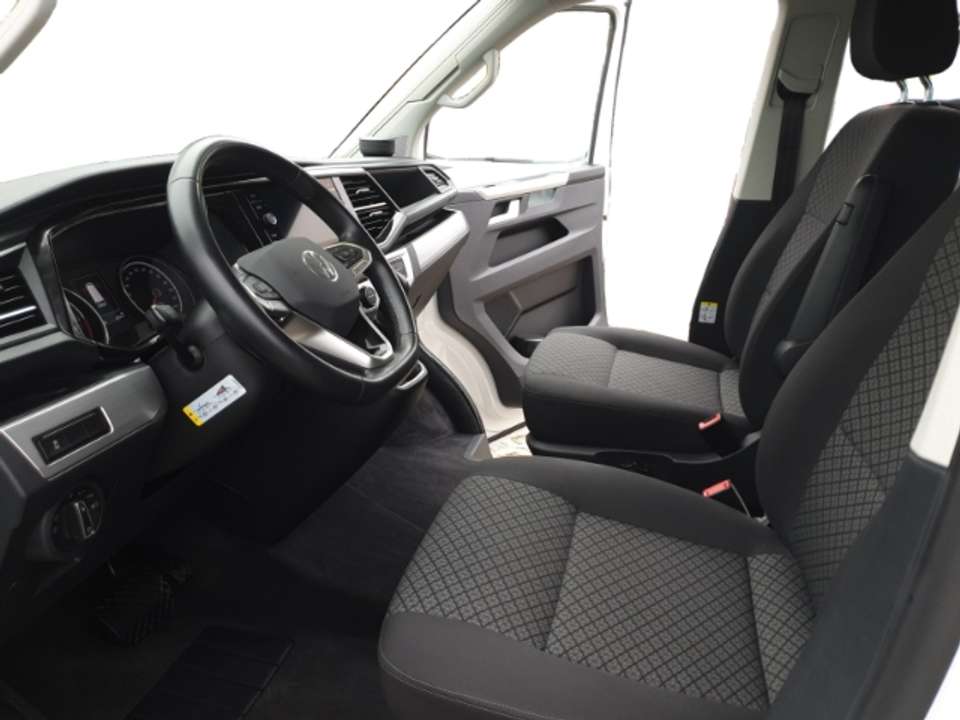 Volkswagen T6.1 California - Imagem 8