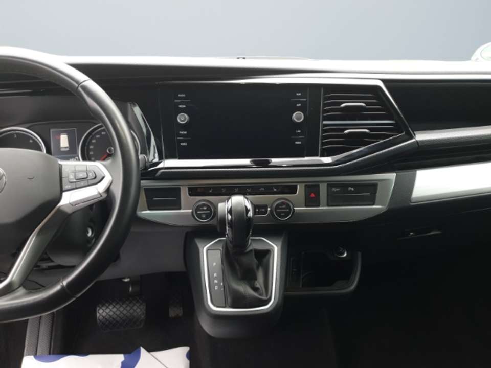 Volkswagen T6.1 California - Imagem 15